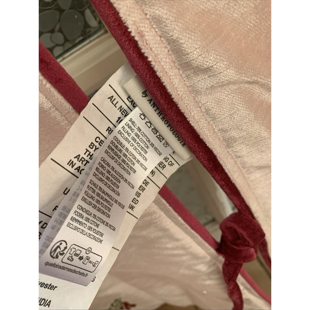 New Anthropologie Christmas Tree Skirt Coretta 60" Embroidered Beaded Pink Boho - Picture 11 of 16